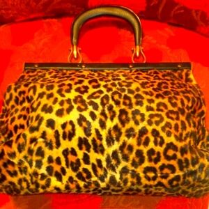 VINTAGE - EARLY 1960s LEAPARD HANDBAG , Rare